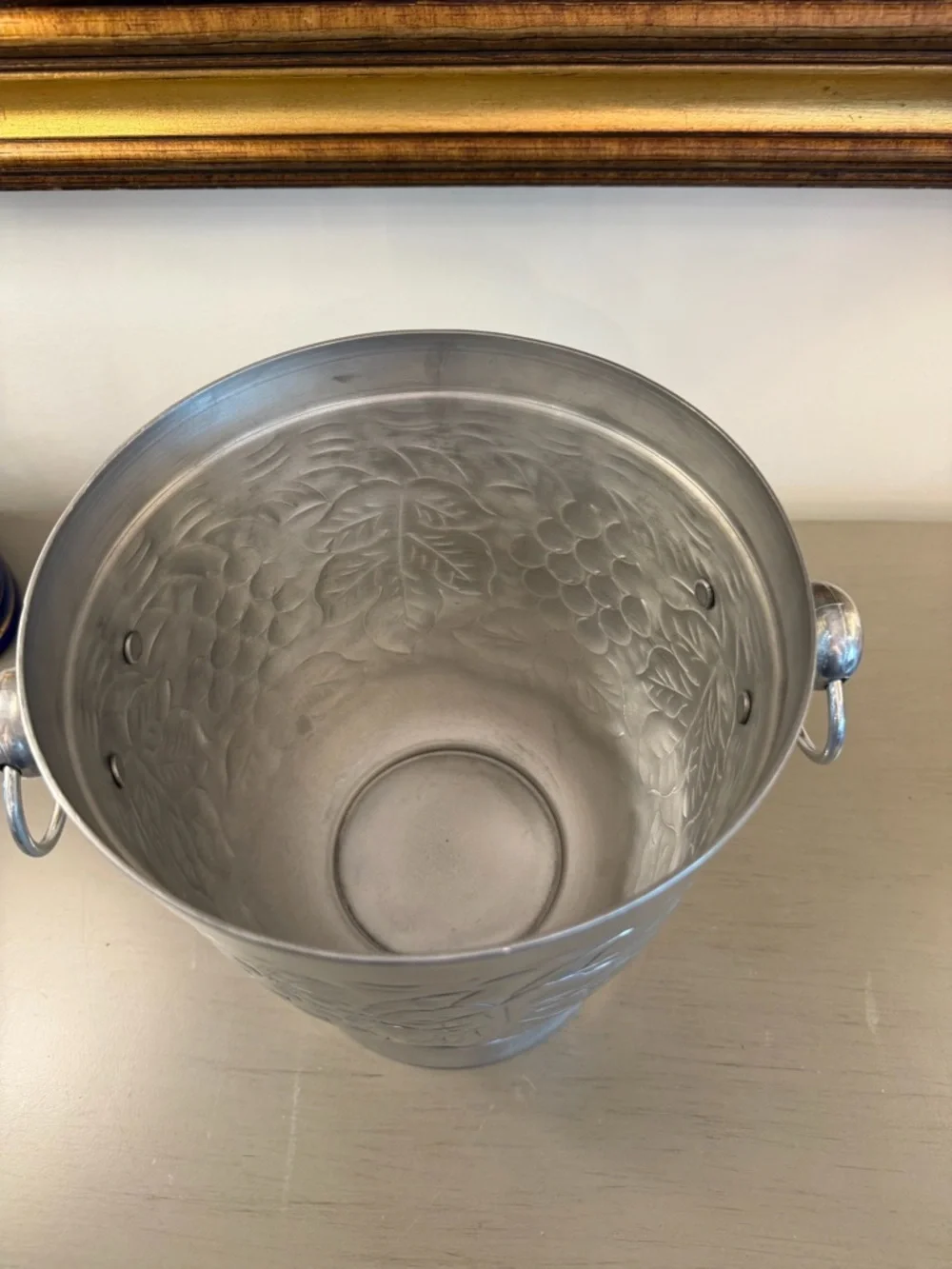 Vintage Embossed Grapevine & Leaves Ice Bucket Champagne Chiller Handles Planter